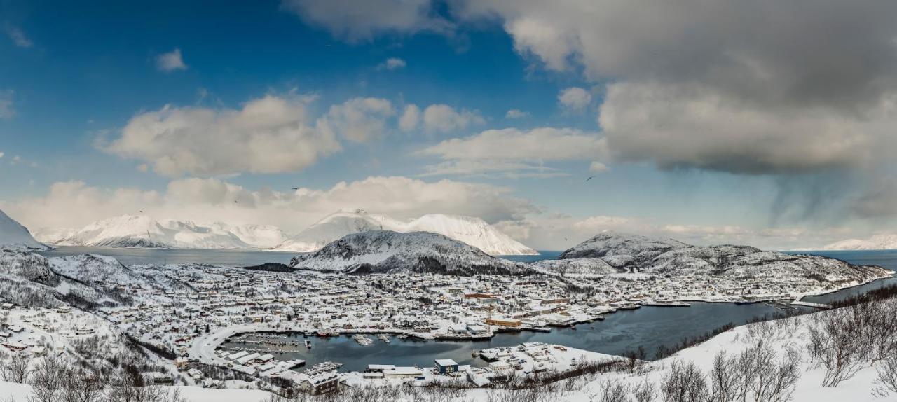 Pa Hjornet Gjestehus Skjervoy Exteriér fotografie
